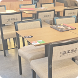 j9九游真人游戏第一品牌实木脚餐桌