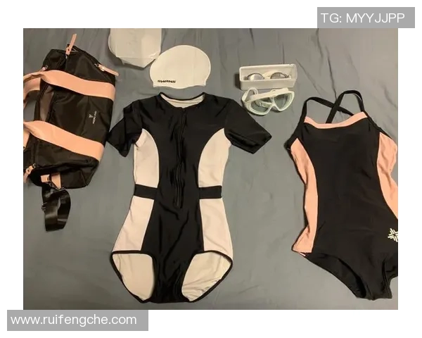 游泳装备全攻略从泳镜到泳衣的选择与使用技巧 游泳装备全攻略从泳镜到泳衣的选择与使用技巧