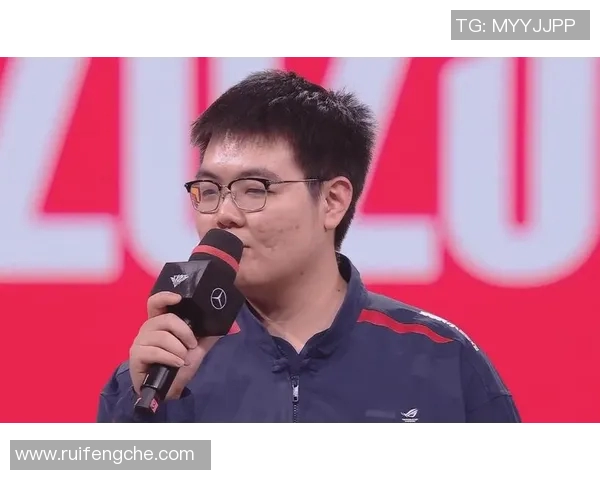 JDG战队以82分稳居世界冠军杯积分榜首位竞争激烈引人关注 JDG战队以82分稳居世界冠军杯积分榜首位竞争激烈引人关注