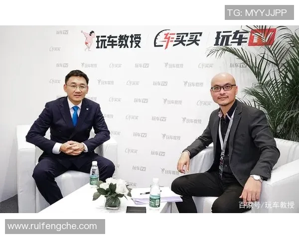 滑板传奇周强专访揭秘成功背后的故事与心路历程