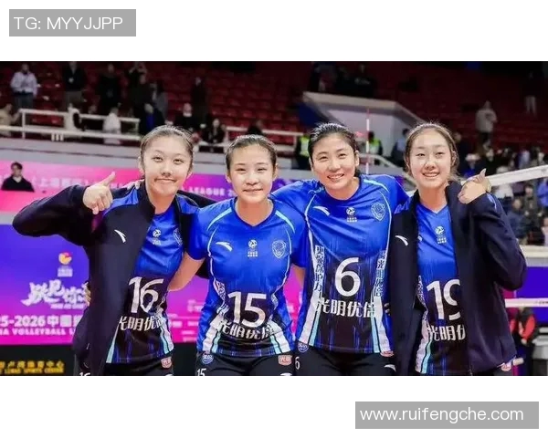 上海排球队在最新排球状态排行榜中荣登第八名展现强劲实力