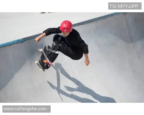 成都滑板队与深圳滑板队赛后状态分析与表现总结