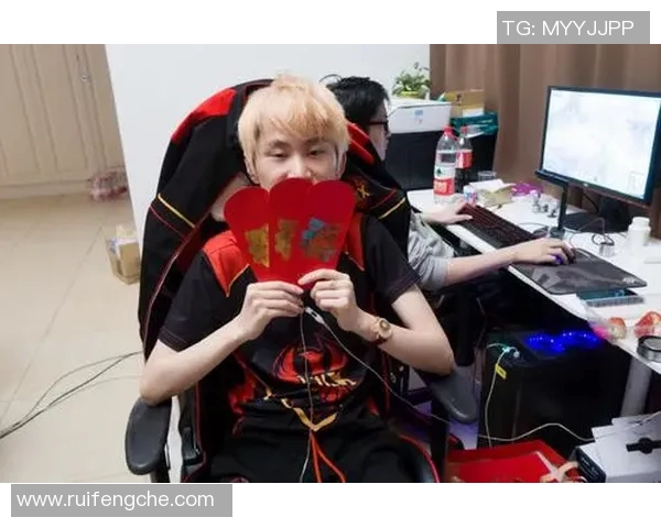 和平精英战术解析RNG战队运营体系的成功秘诀与实战应用